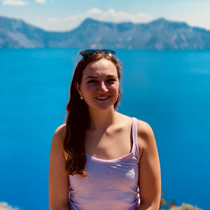 Meet your Posher, Kayla